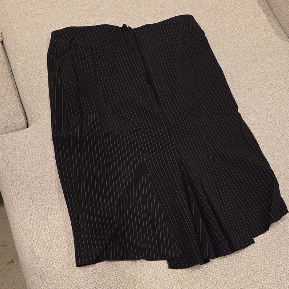 BCBGMaxAzria Black Pinstripe Pencil Skirt - Picture 3 of 3